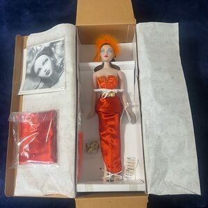 NEW 1999 Ashton Drake Mel Odom Gene Doll "SHE'D RATHER DANCE” VTG Collectors